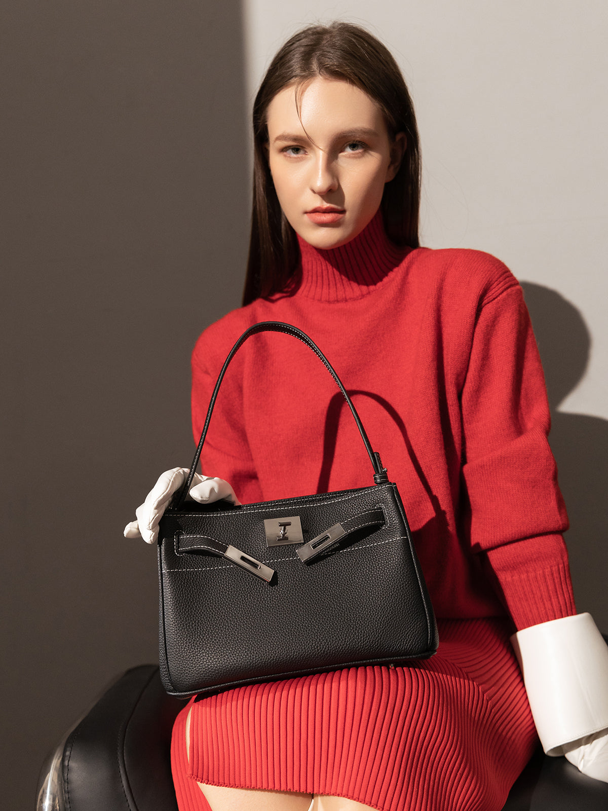 Classic Leather Box Bag