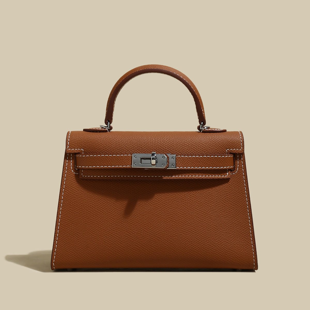 Classic Structured Leather Top-Handle Bag – Trapeze Satchel with Padlock Hardware & Detachable Strap