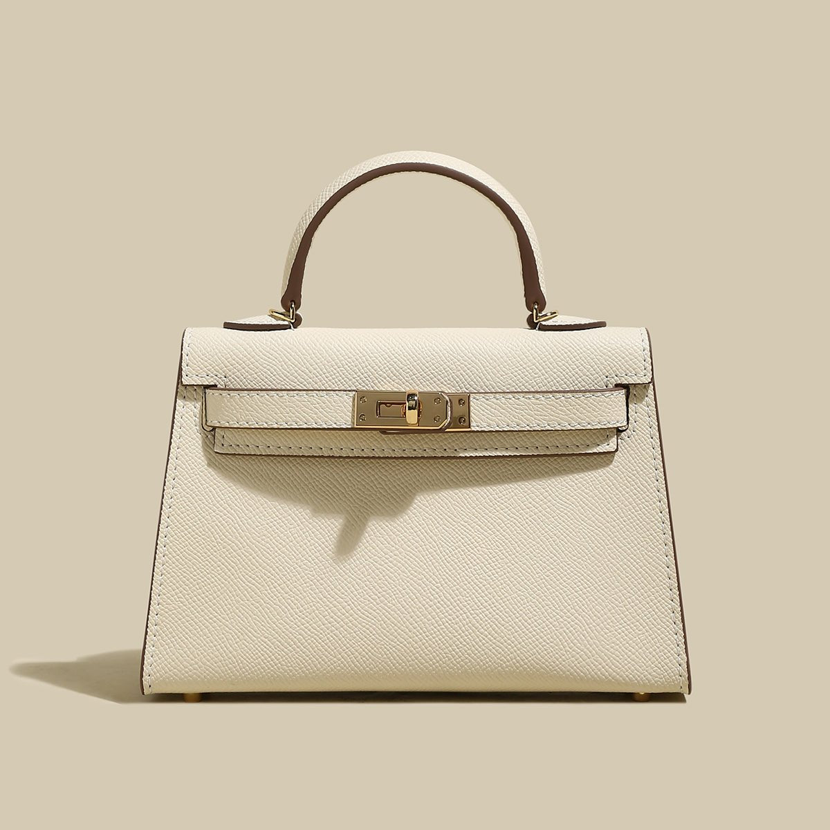 Classic Structured Leather Top-Handle Bag – Trapeze Satchel with Padlock Hardware & Detachable Strap