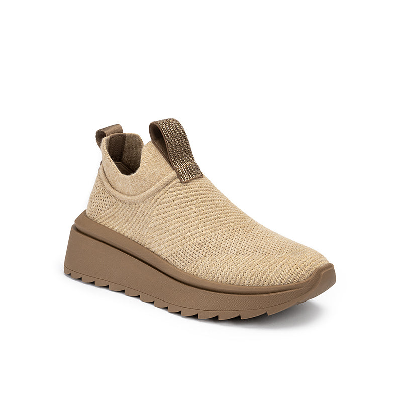 comfortable-slip-on-lightweight-walking-shoes_all_sand_2.jpg