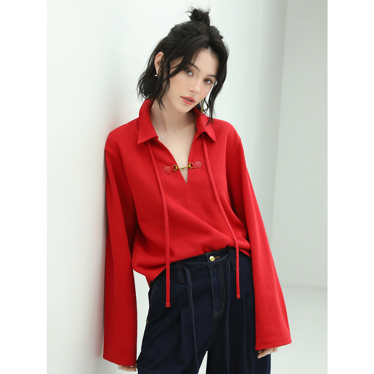 comfy drawstring wide sleeved red sweater with collar buckle all red 3