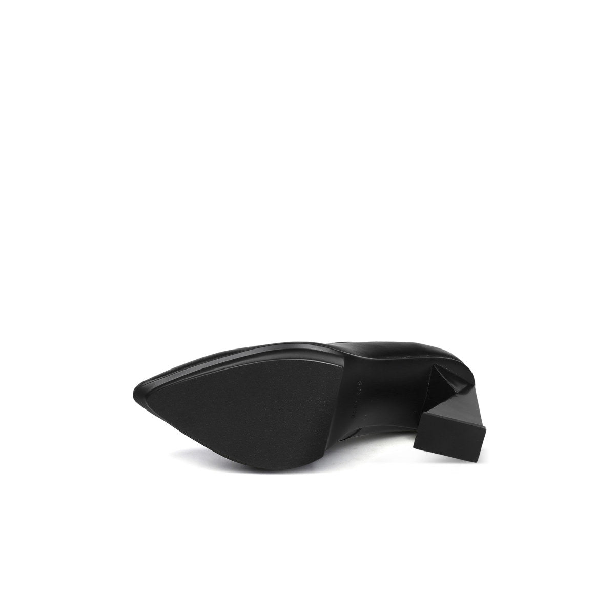 corporate pointed toe pumps all black 5