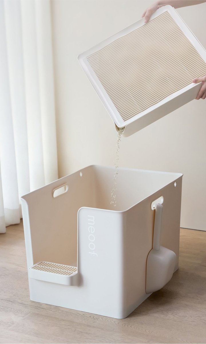 Curved Wave Cat Litter Trapping Mat with Non - Slip Base