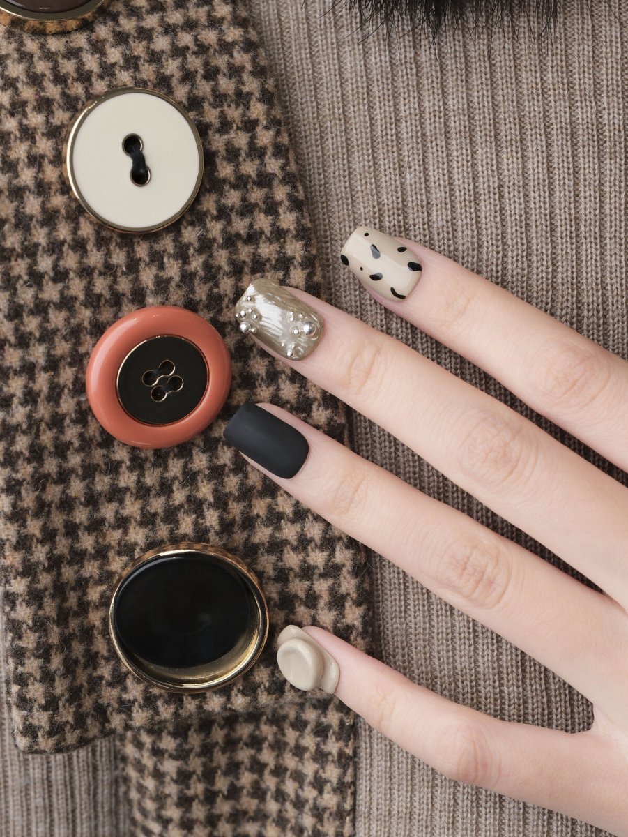 Dark Night Baddie Chrome Press-On Nails