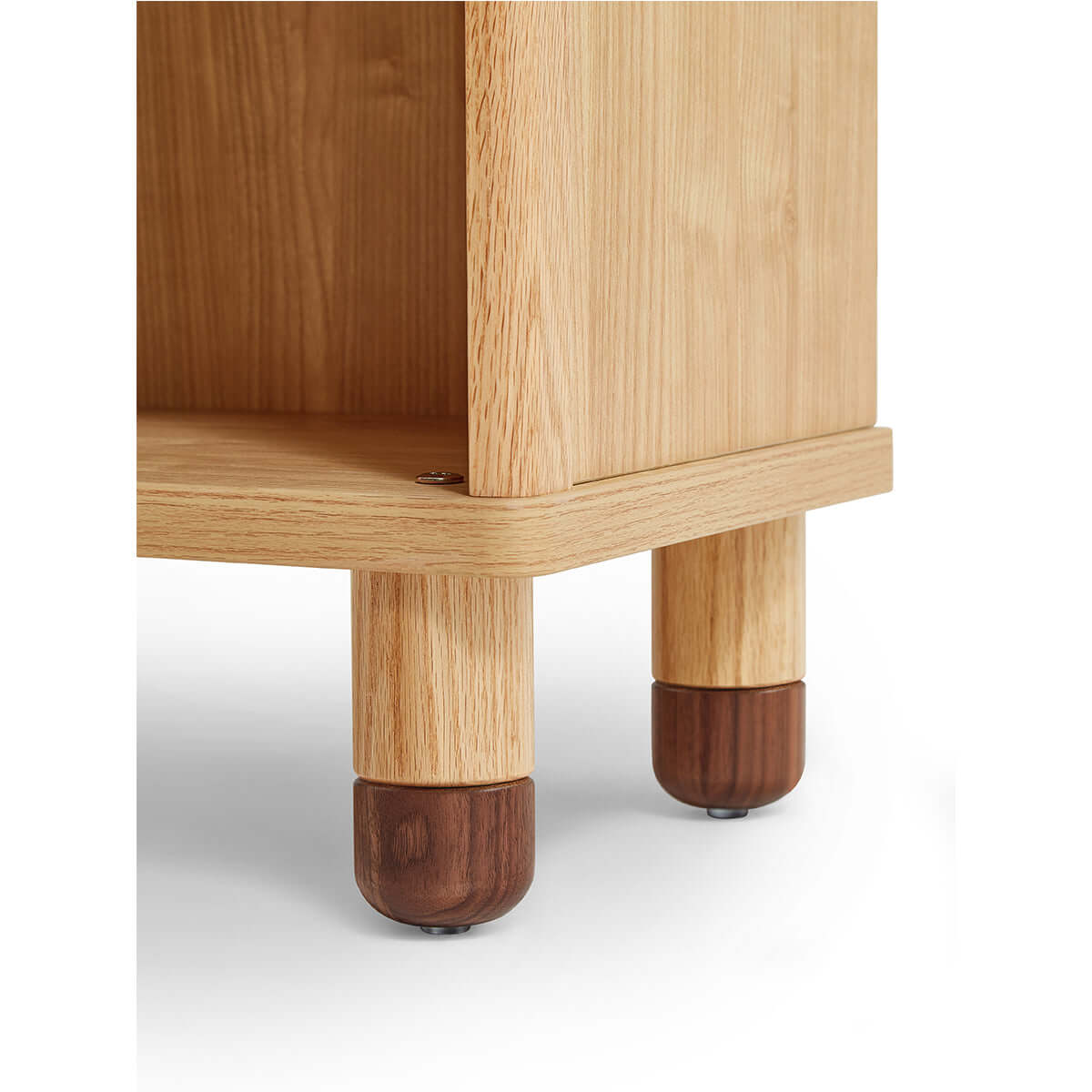 dear-bear-kids-oak-storage-bookshelf_all_oak_2.jpg