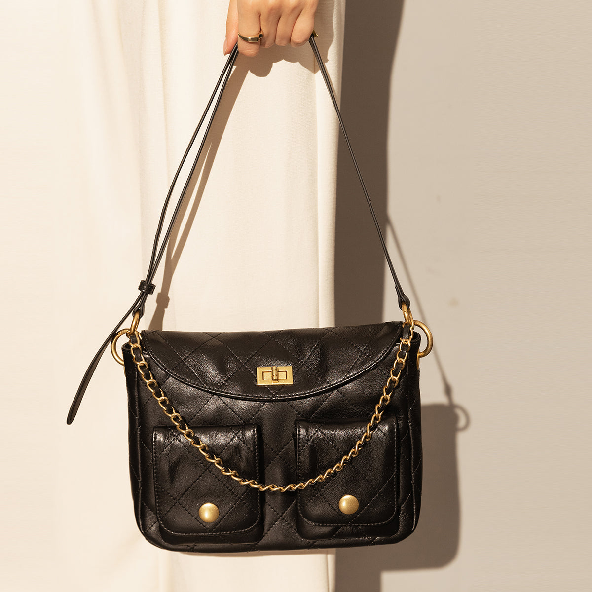 double-top-handle-leather-bag_black_6.jpg