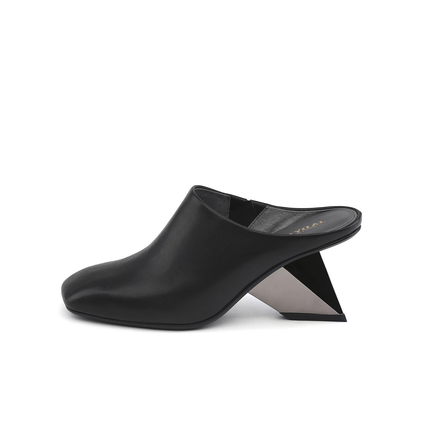 edgy-pointed-toe-gravity-block-heel-pumps_all_black_1.jpg