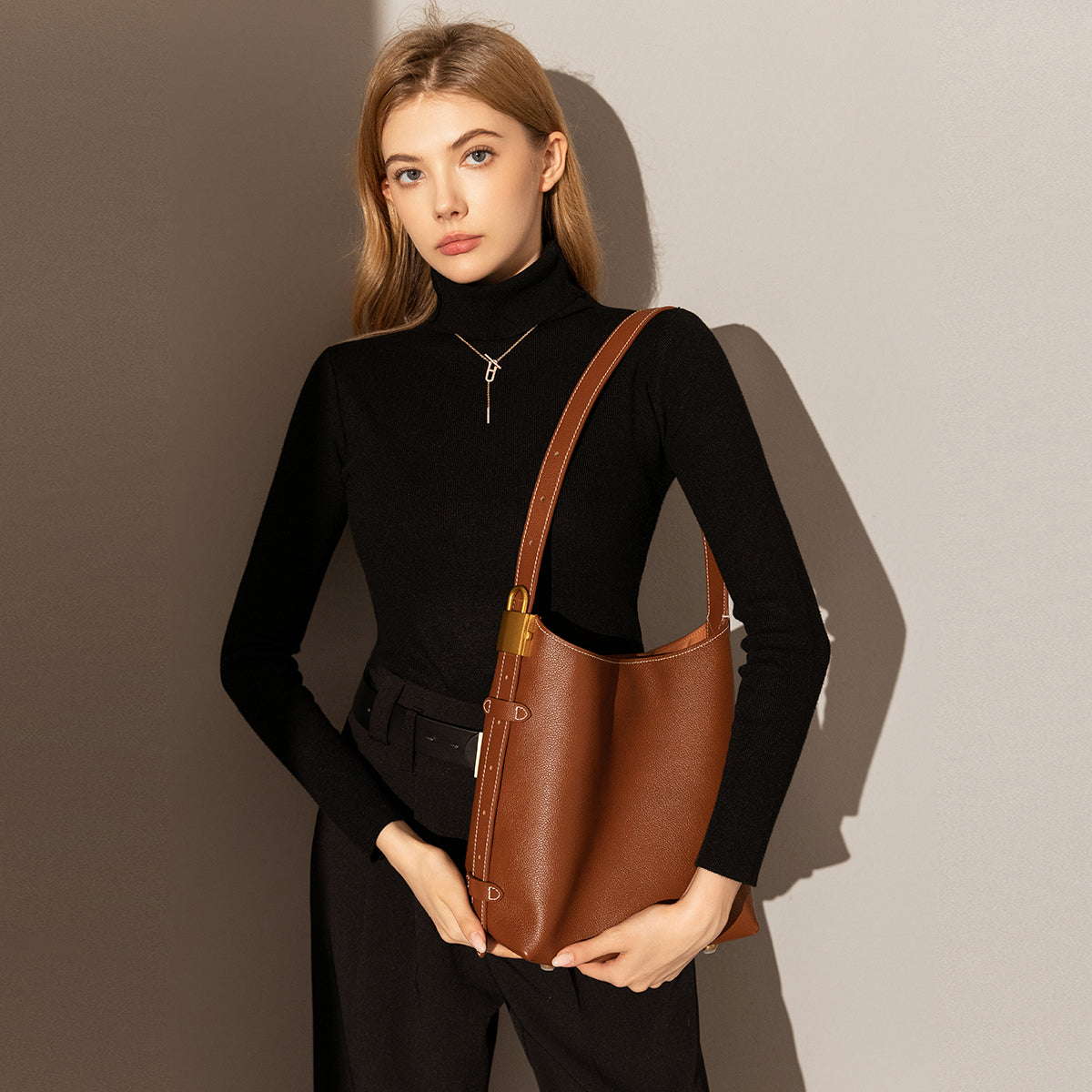 essential leather bucket bag small brown 1