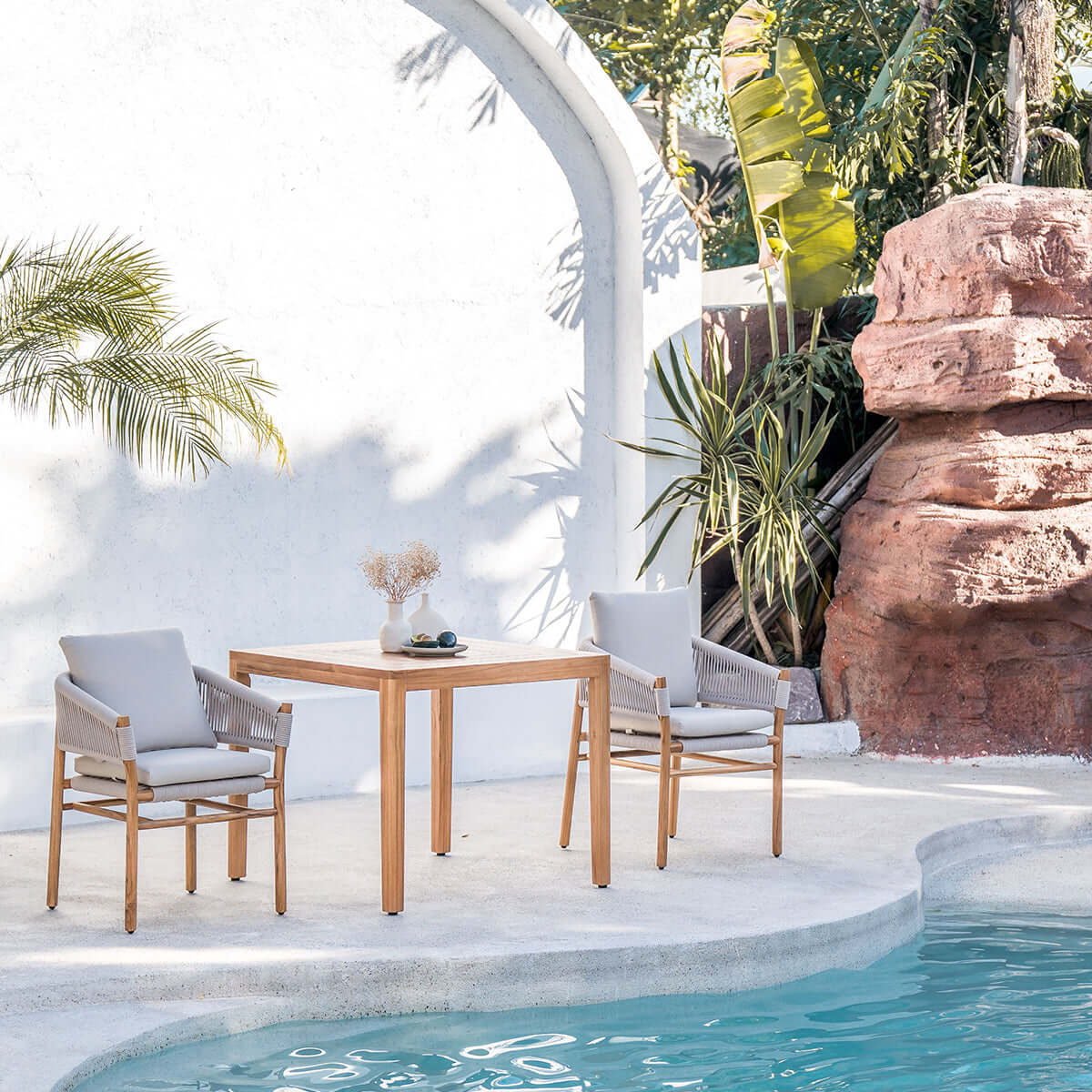 etimoe outdoor dining chair all 3