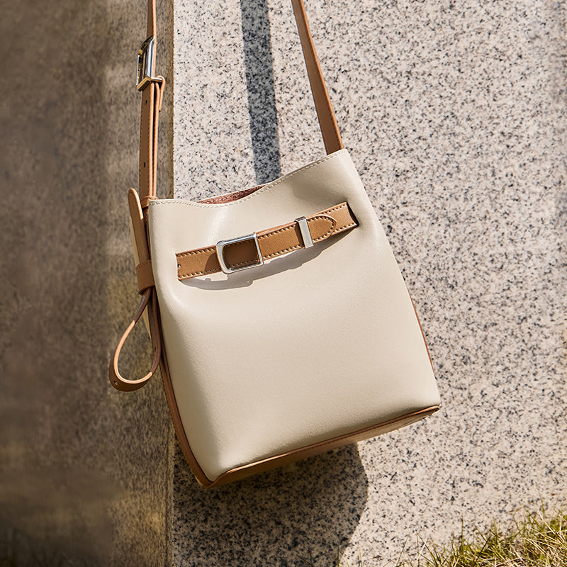 everyday-crossbody-bucket-bag_ivory_6.jpg