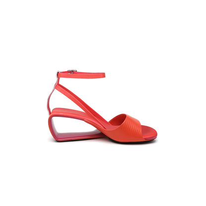 expressionist-ankle-strap-hollow-sandals_all_red_3.jpg