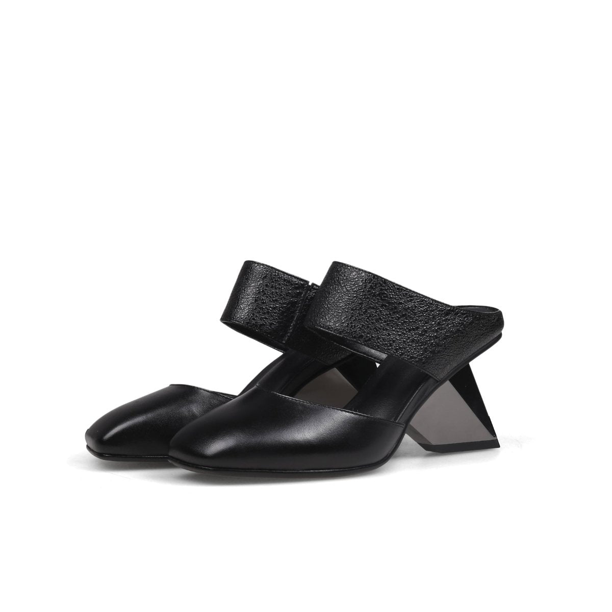 femme - ankle - strap - gravity - block - heel - pumps_all_black_6.jpg