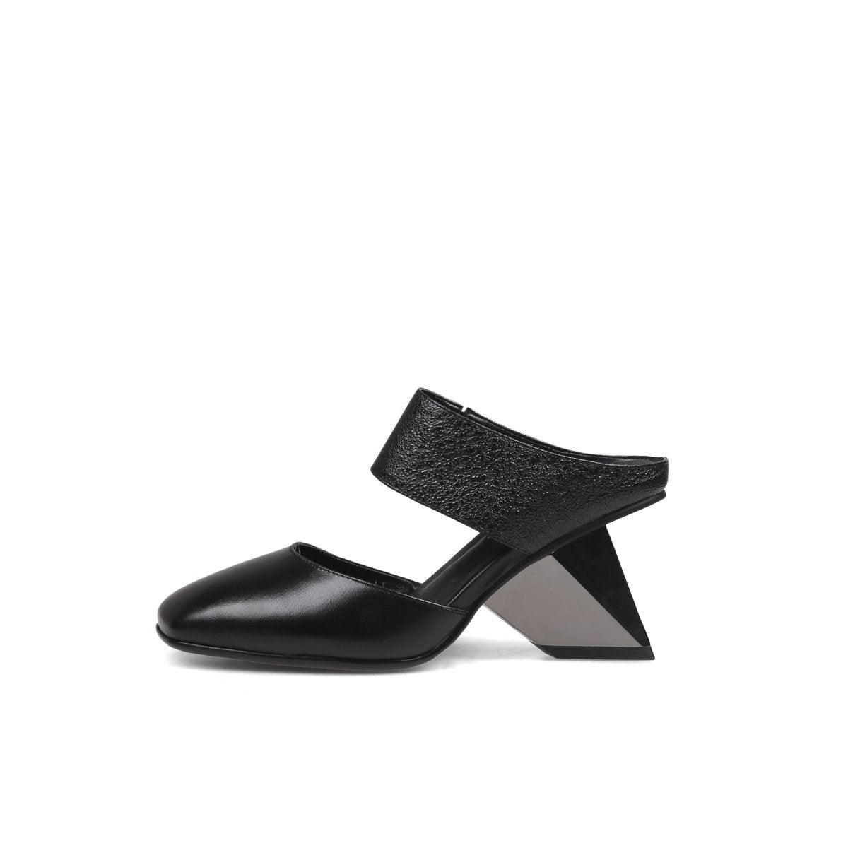 femme - ankle - strap - gravity - block - heel - pumps_all_black_1.jpg