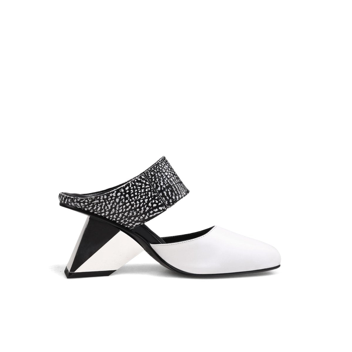 femme - ankle - strap - gravity - block - heel - pumps_all_white_3.jpg