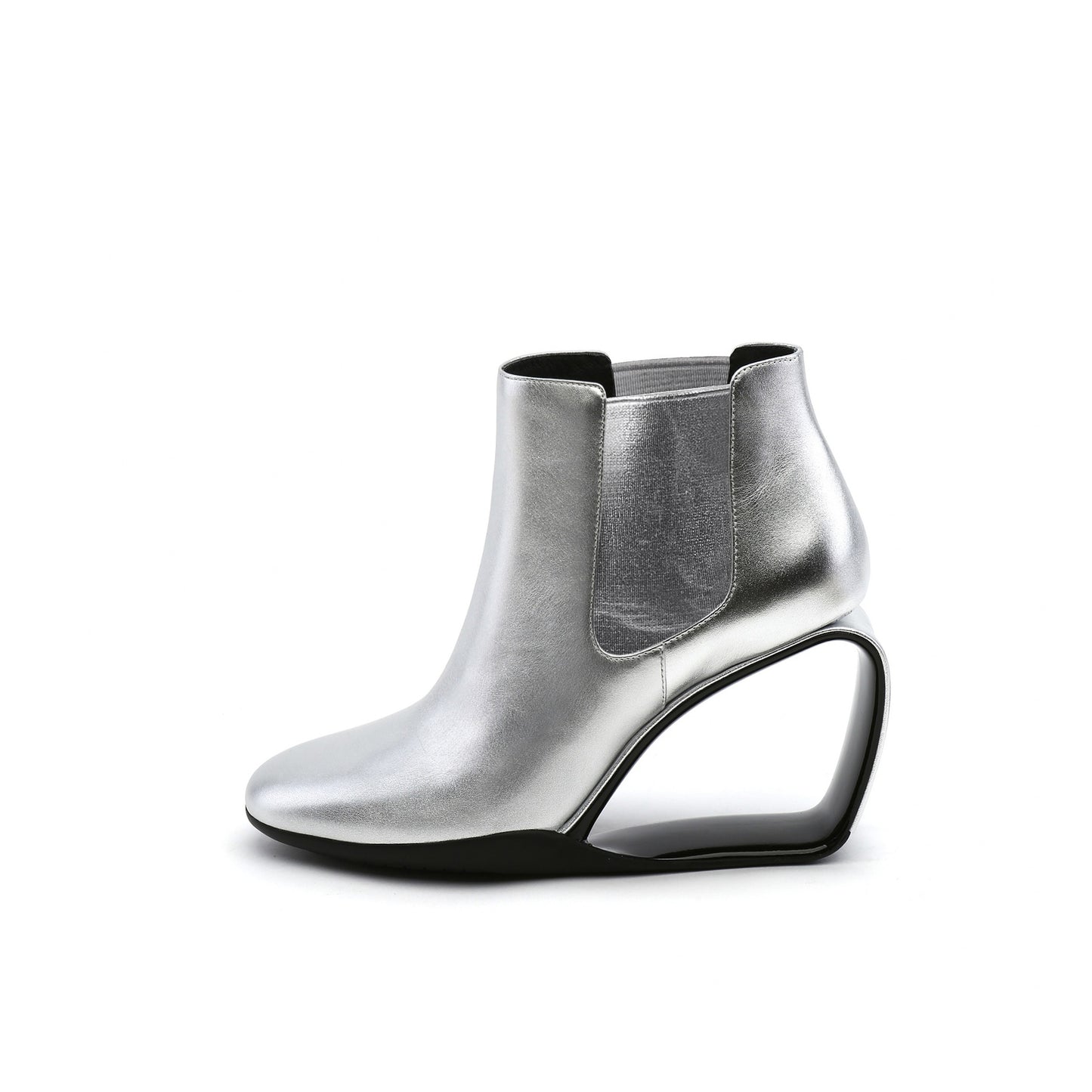 femme-fatale-leather-heel-less-pointed-toe-boots_all_silver_1.jpg
