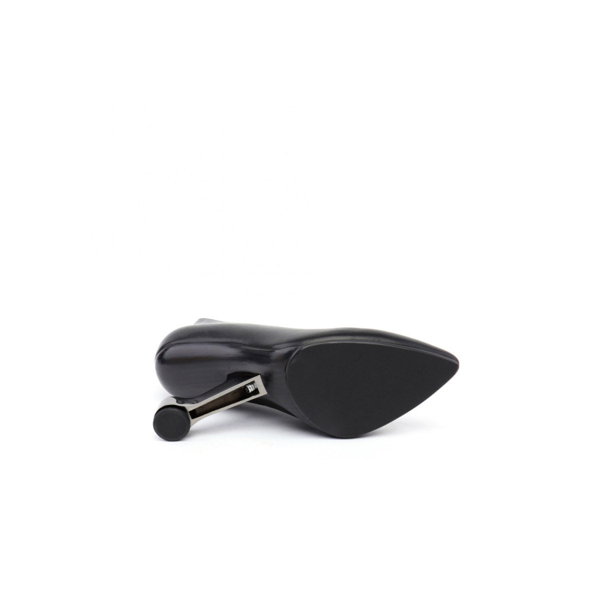 femme fatale leather pumps all black 5