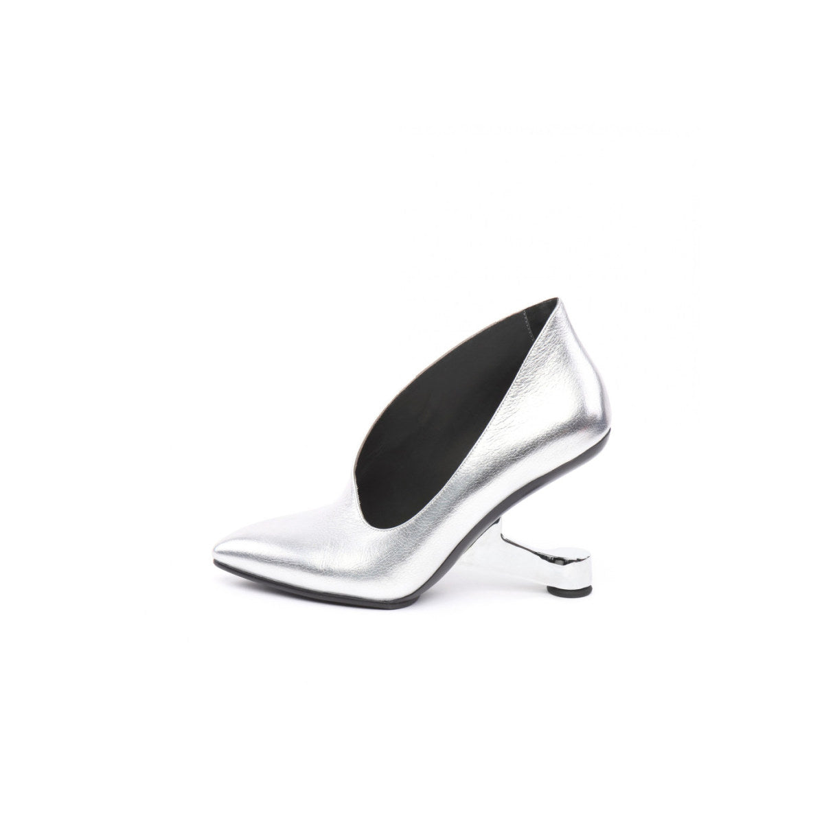 femme fatale leather pumps all silver 1
