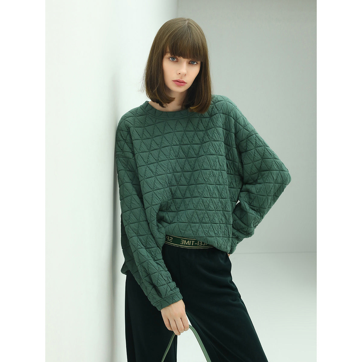 festive-geometric-quilted-green-pullover-sweater_all_green_1.jpg