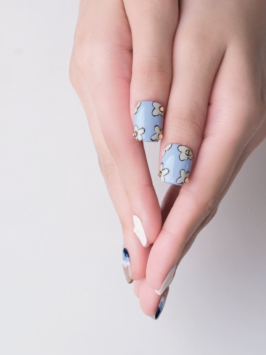 Flower Whisper 3D Press-On Nails