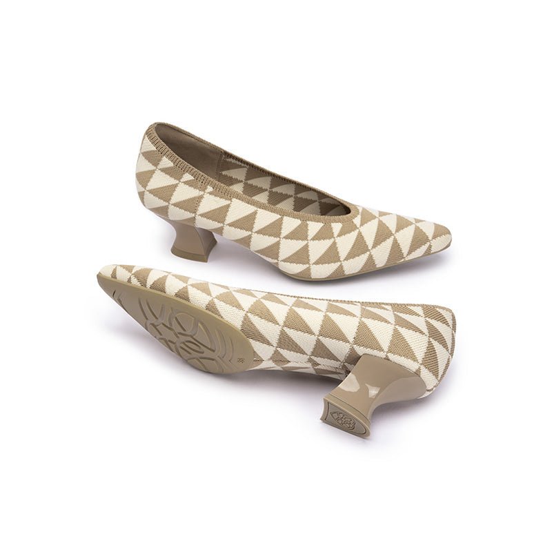 French Chic Geometric Low Heels – Triangle Knit Pointed Toe Pumps