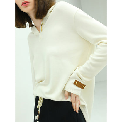 fresh-soul-white-hooded-sweater-with-patch-details_all_white_3.jpg
