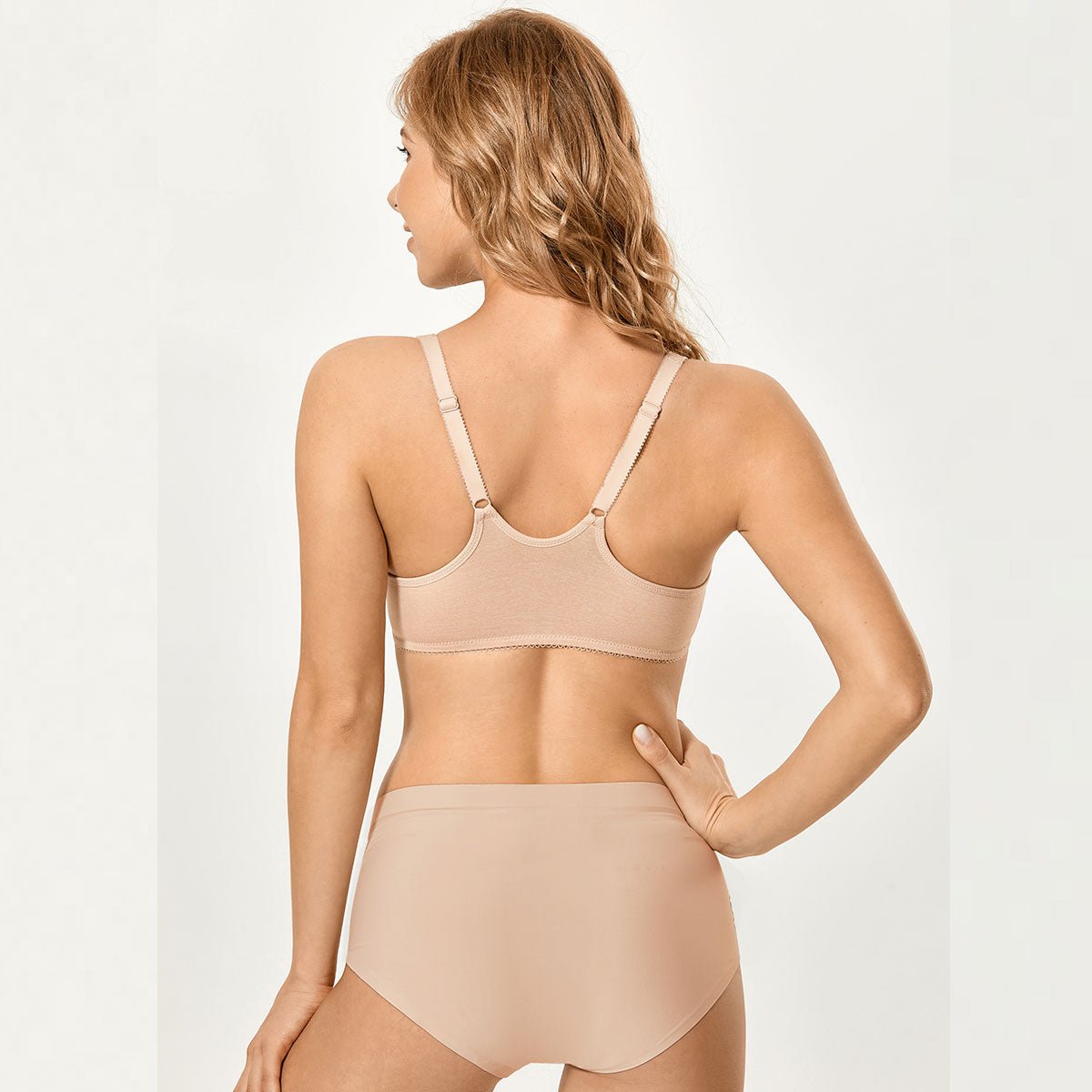 Front Closure Seamless Underwire Plunge Bra