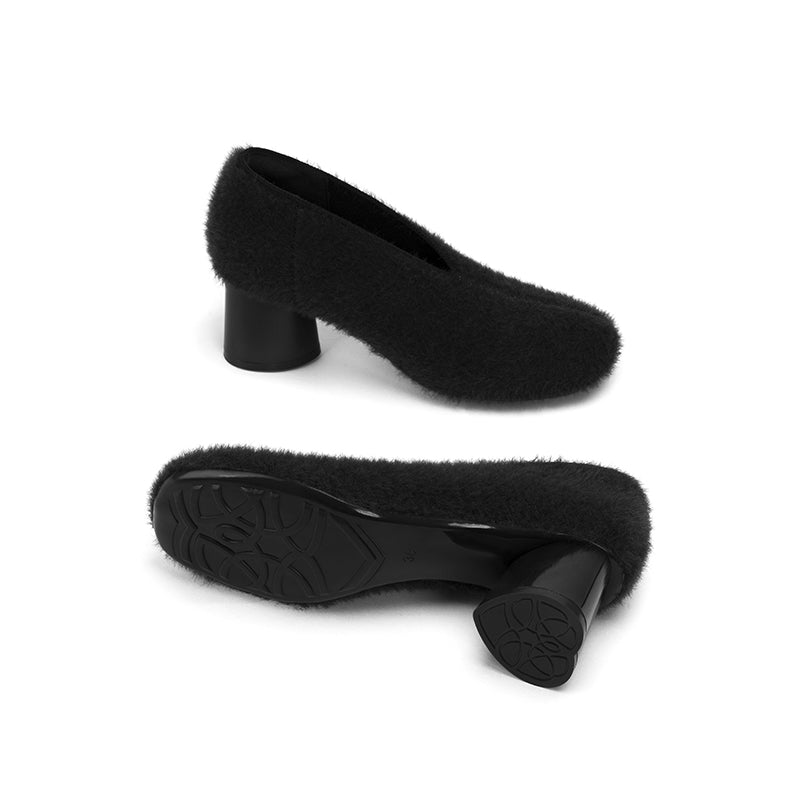 Fuzzy Round Toe Block Heel Pumps – Plush Teddy Knit Heels