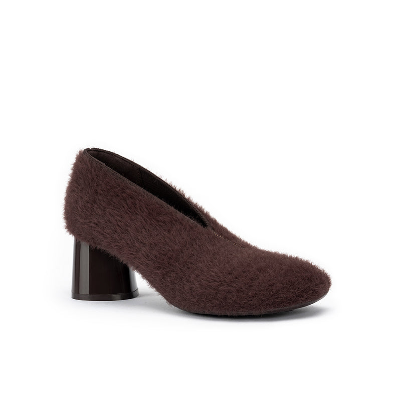 Fuzzy Round Toe Block Heel Pumps – Plush Teddy Knit Heels