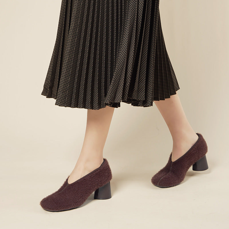 Fuzzy Round Toe Block Heel Pumps – Plush Teddy Knit Heels
