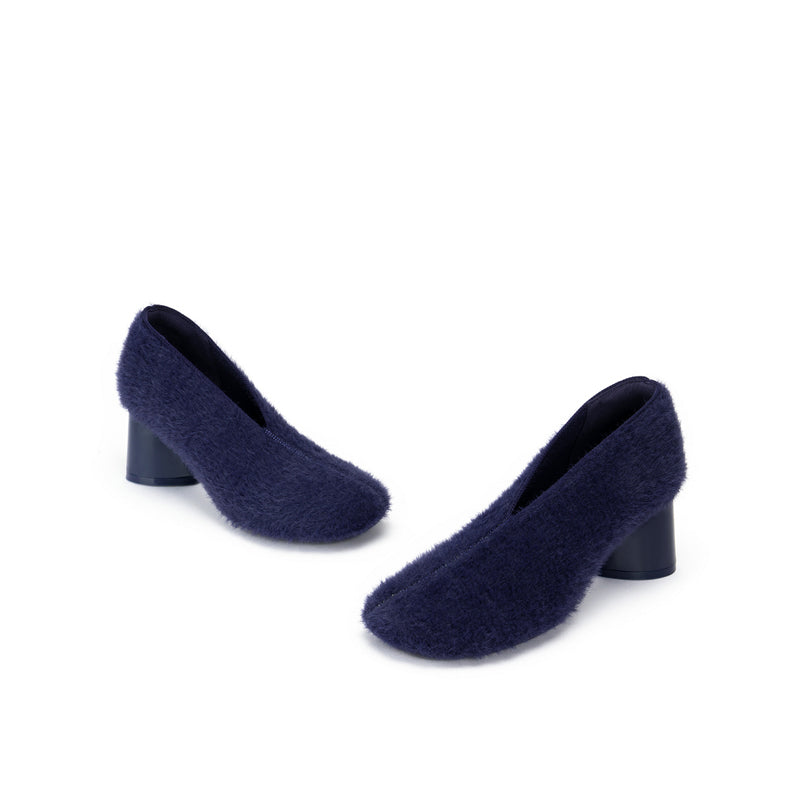 Fuzzy Round Toe Block Heel Pumps – Plush Teddy Knit Heels