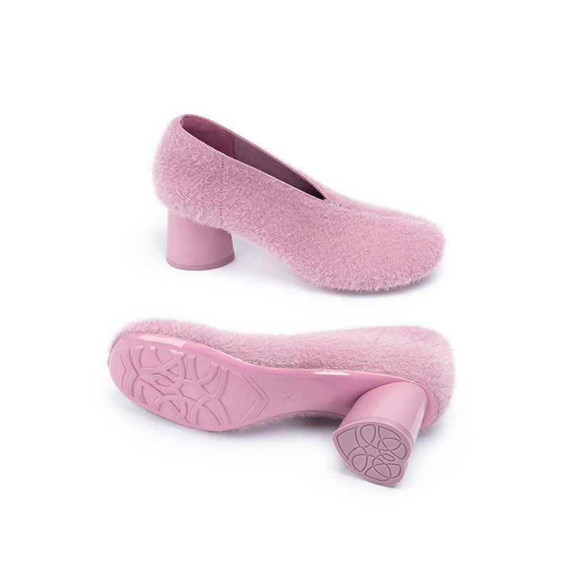 Fuzzy Round Toe Block Heel Pumps – Plush Teddy Knit Heels