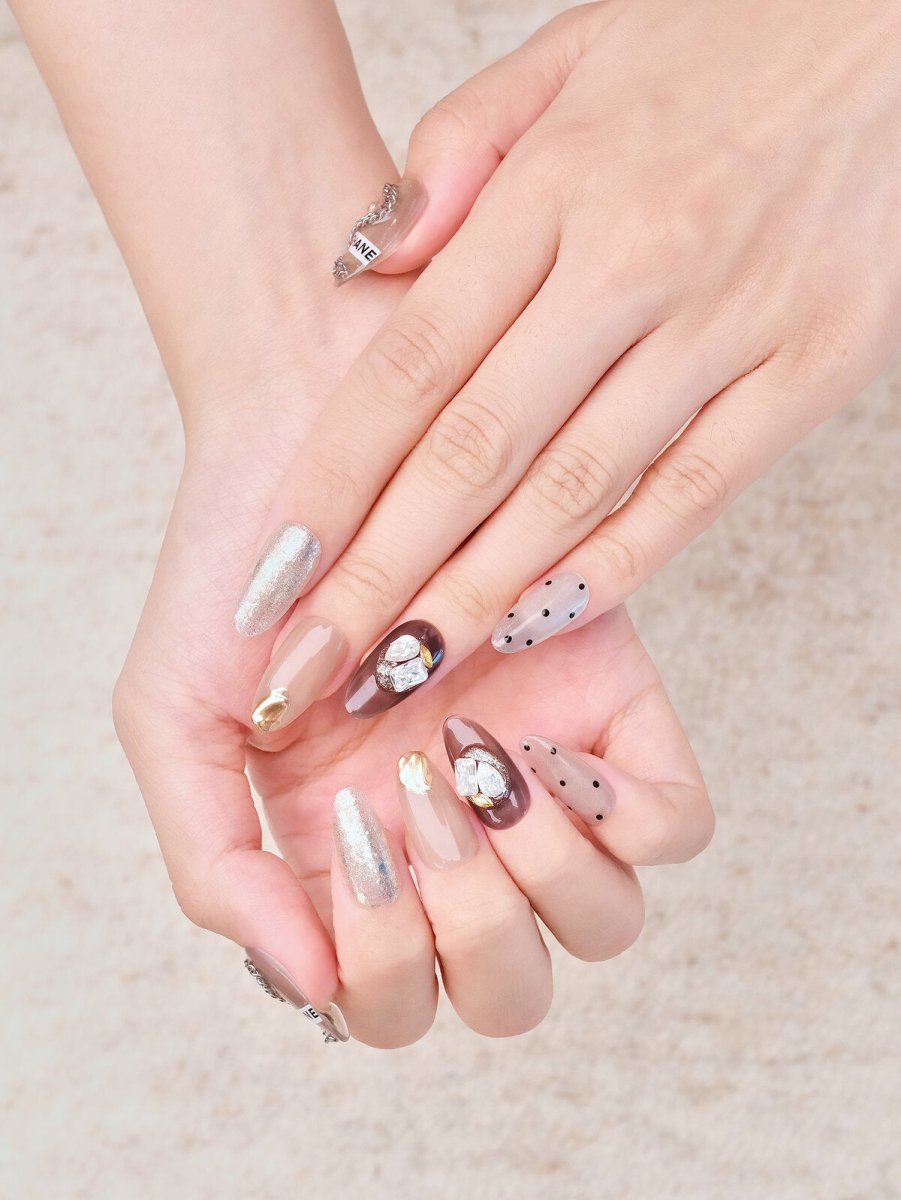 Gabrielle Mixed-Media Press-On Nails
