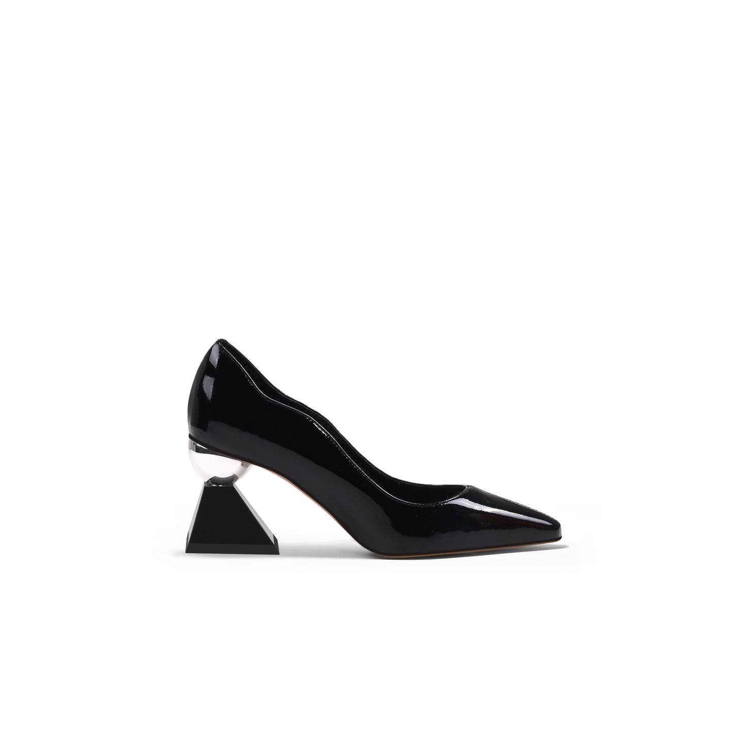 geometric heel scalloped leather pumps all black 3