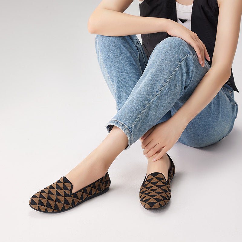 Geometric Soft Soled Slip On Commuter Loafers - 0cm