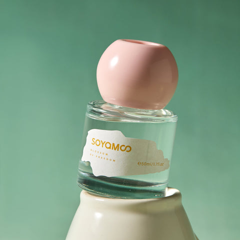 Golden Osmanthus Mini Round Car Diffuser – 50ml