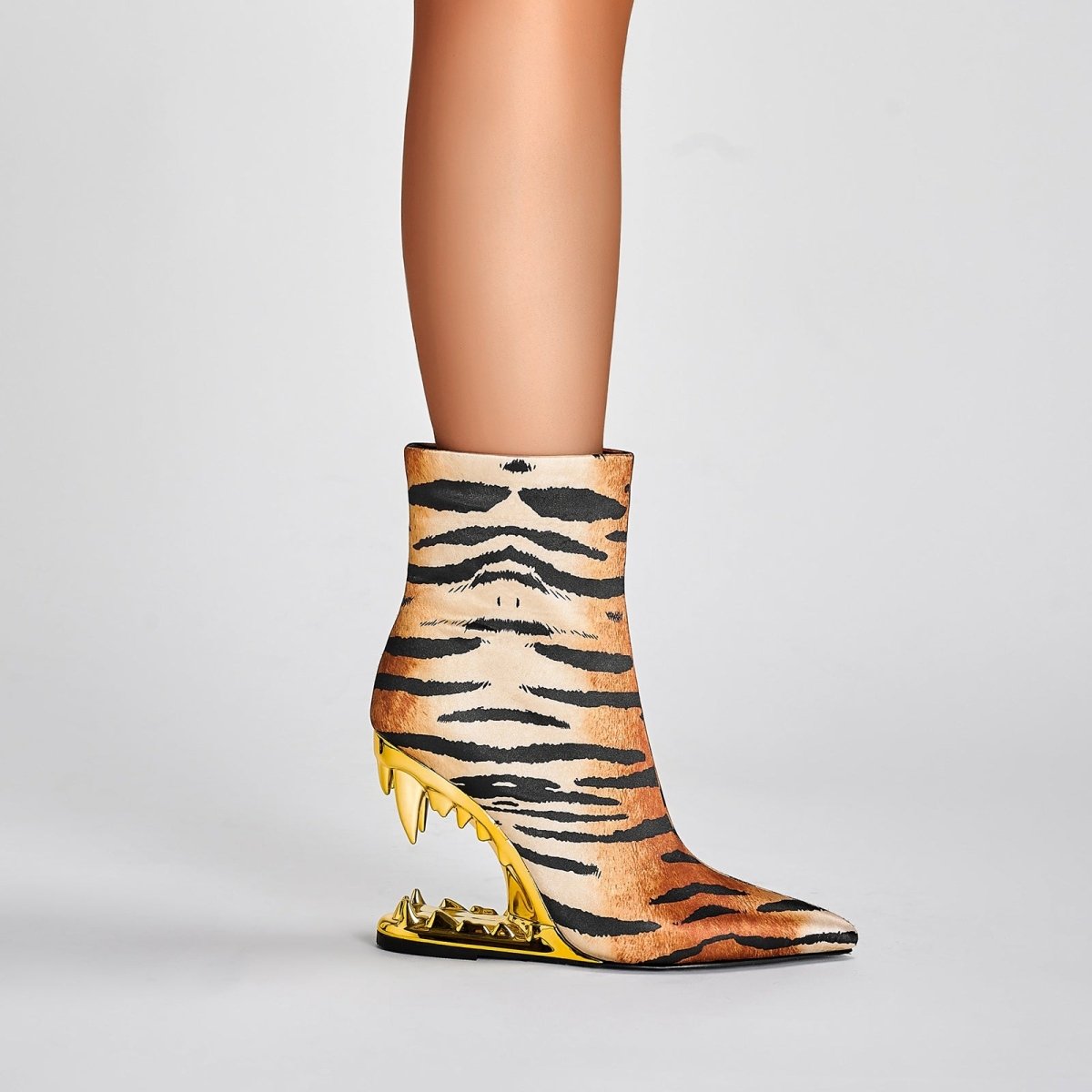 golden - tiger - bite - heel - ankle - boots_all_gold_8.jpg