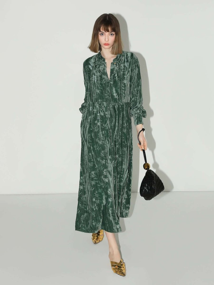 green bamboo leaf and knotted button dress all green 1