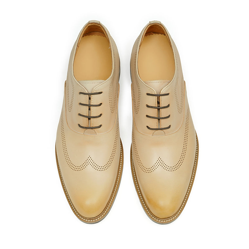 hand-finished-beige-calfskin-wingtip-oxford-shoes-for-men_all_beige_4.JPG