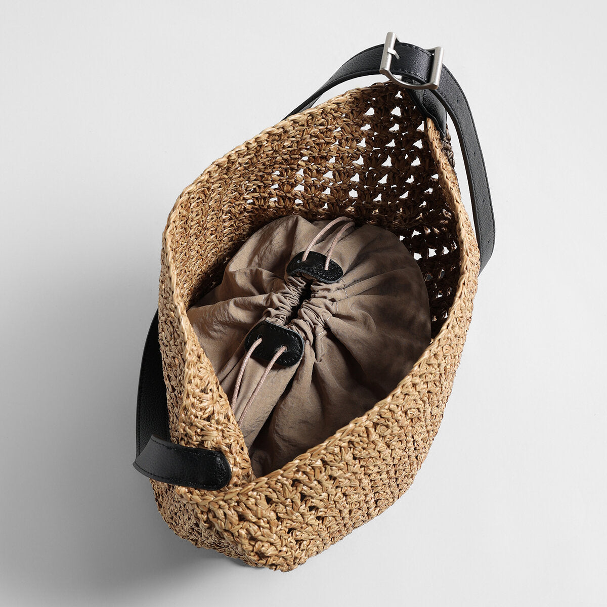 Hand-Woven Raffia Bucket Bag – Adjustable Leather Strap with Drawstring Inner Pouch