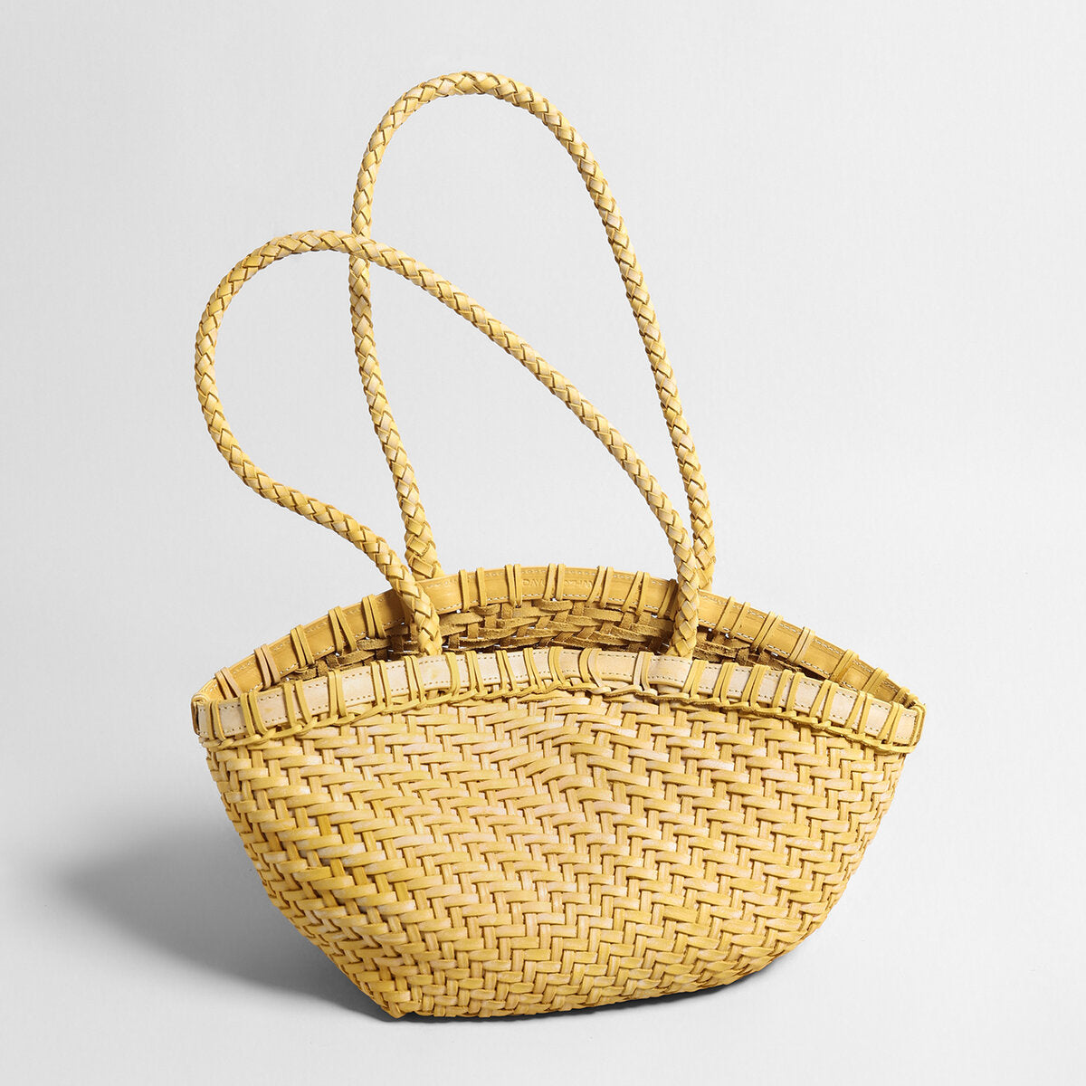 Handwoven Leather Flared Market Basket Tote – Braided Handle Mother-Daughter Bag with Removable Pouch