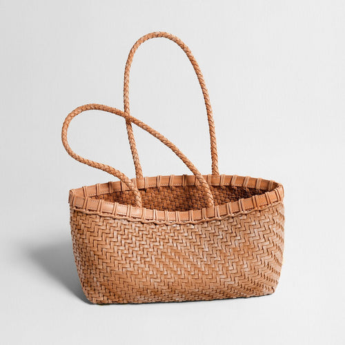Handwoven Leather Market Basket Tote – Braided Handle Mother-Daughter Bag with Removable Pouch