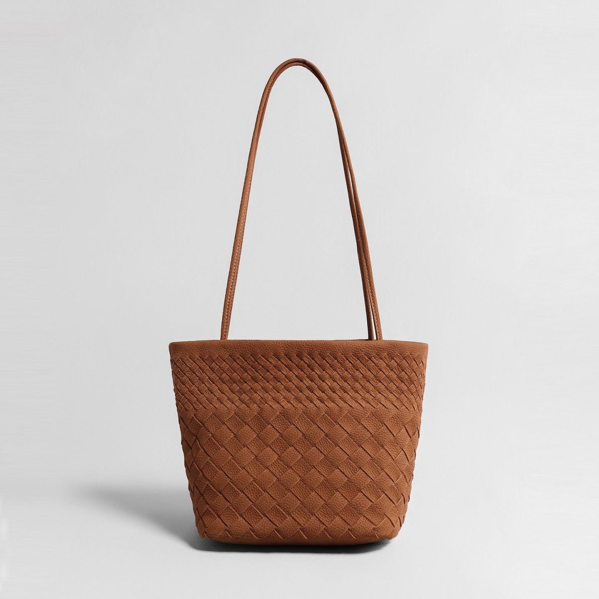 Handwoven Leather Tote Bag – Diamond Woven Bucket Shoulder Bag
