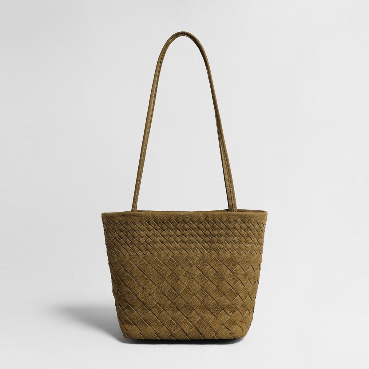 Handwoven Leather Tote Bag – Diamond Woven Bucket Shoulder Bag
