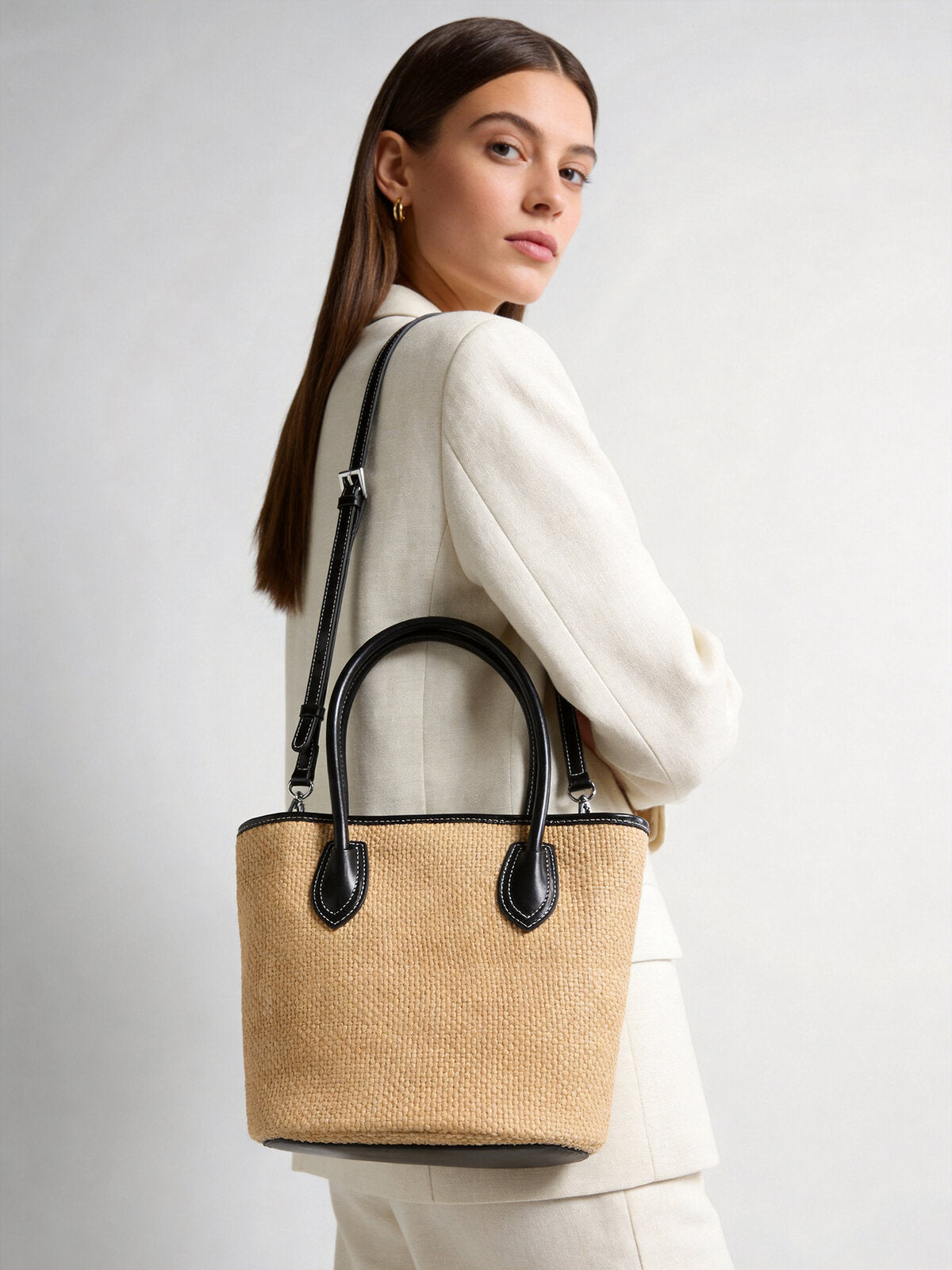 Handwoven Raffia Bucket Tote Bag – Black Leather Trim with Convertible Crossbody Strap