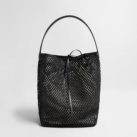 Handwoven Straw Bucket Tote – Summer Mesh Shoulder Bag with Leather Handle