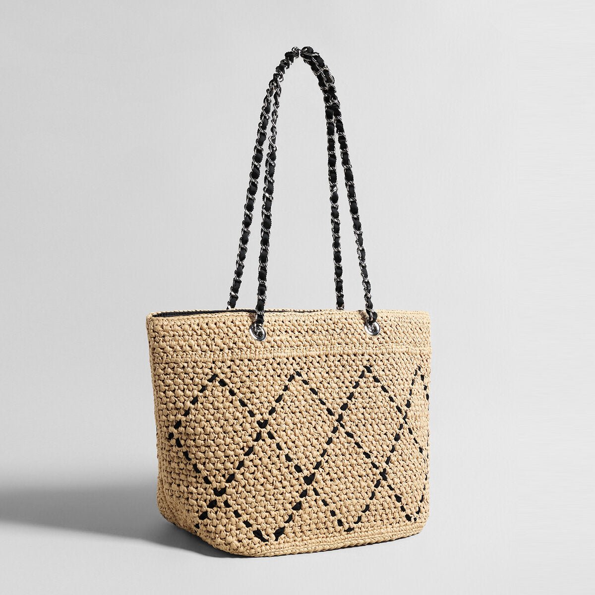 Handwoven Straw Chain Tote Bag – Diamond Pattern Summer Shoulder Bag with Organized Interior