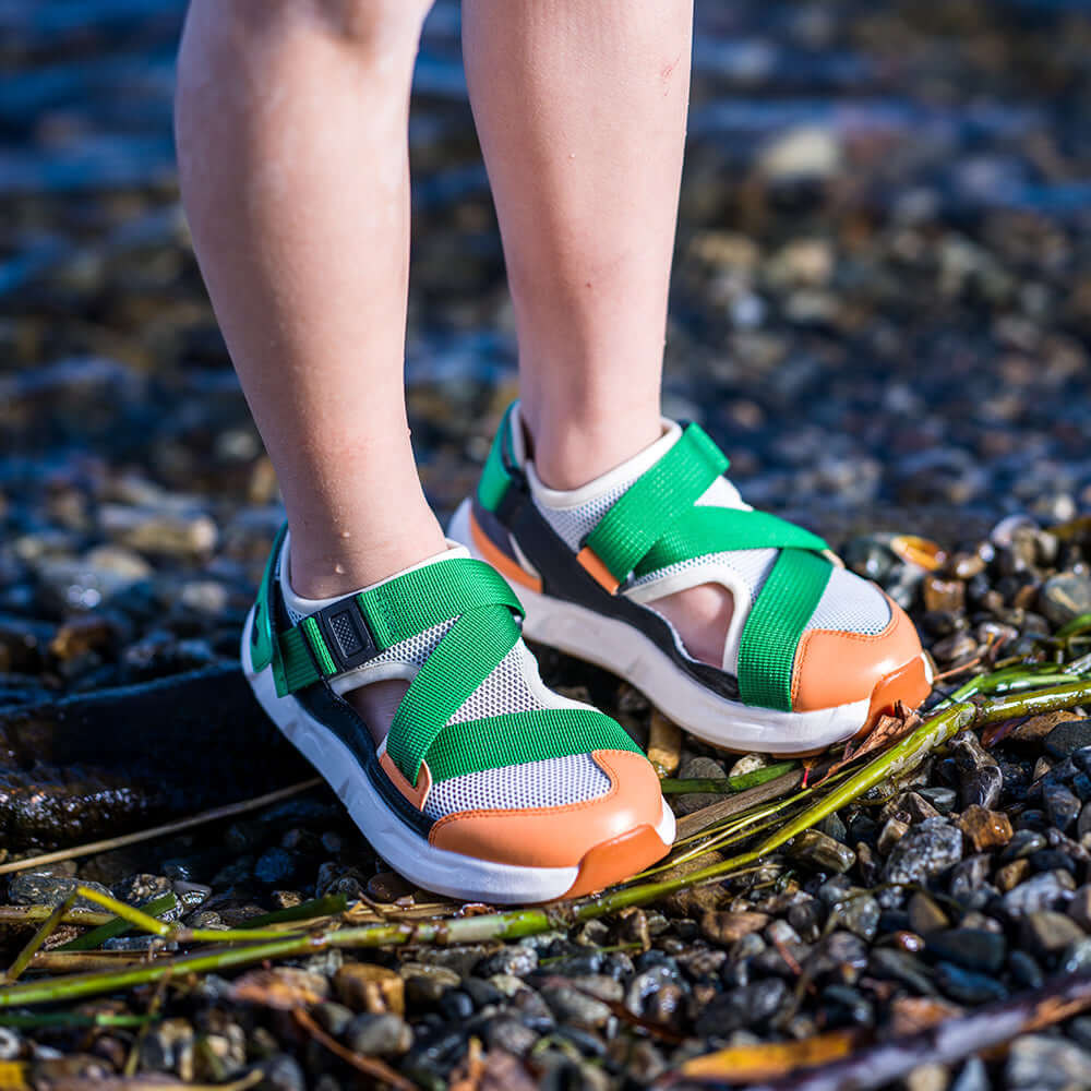 happy - strolling - soft - sole - walking - shoes_all_green_5.jpg