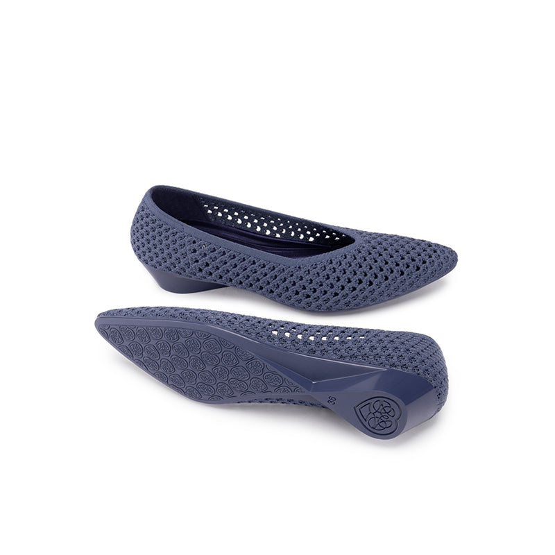 Heart Mesh Knit Pointed Toe Wedge Pumps – Breathable V-Cut Office Heels