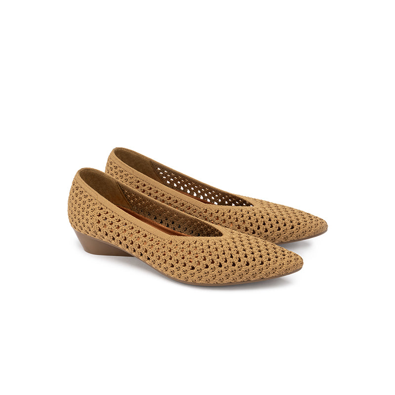 Heart Mesh Knit Pointed Toe Wedge Pumps – Breathable V-Cut Office Heels