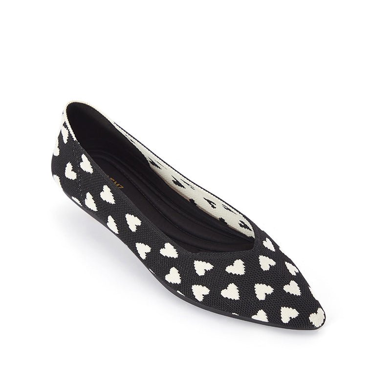 Heart Print Pointed Toe Comfortable Flats - 0cm